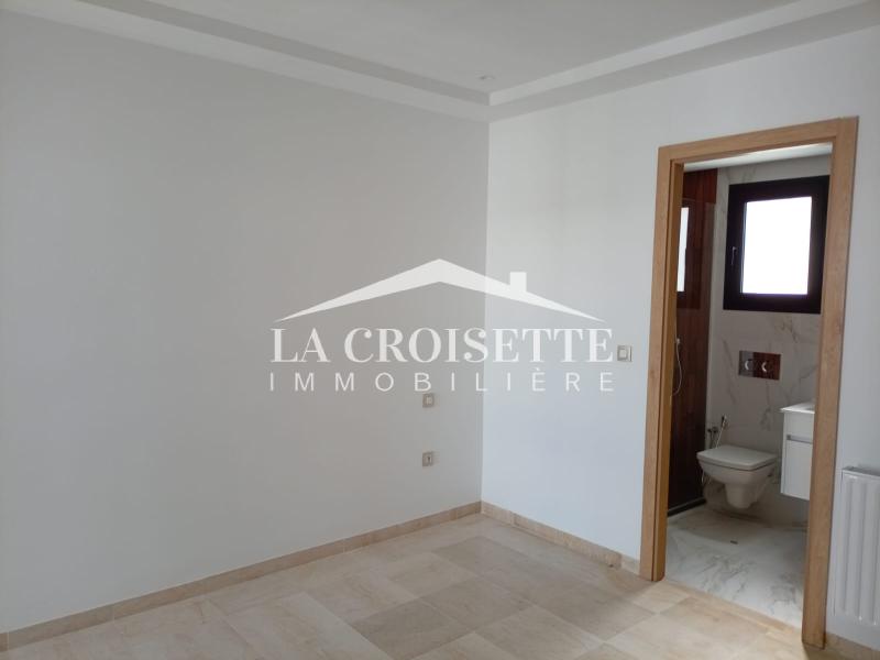 Appartement S3 à Bhar Lazrek La Marsa